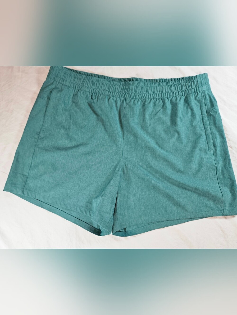 Eddie Bauer Womens Teal Green Elastic Waist Athletic Pull On Shorts Size Medium